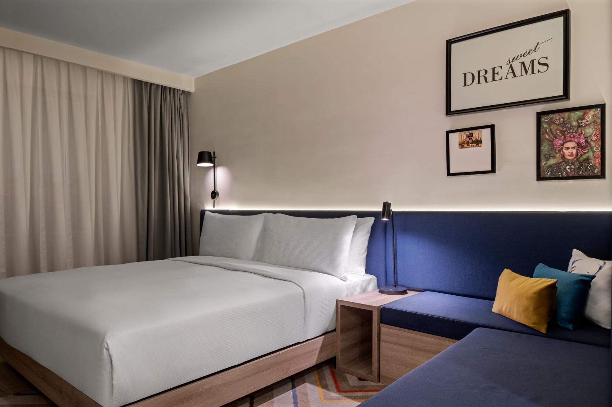 Hampton By Hilton Istanbul Merter Buitenkant foto