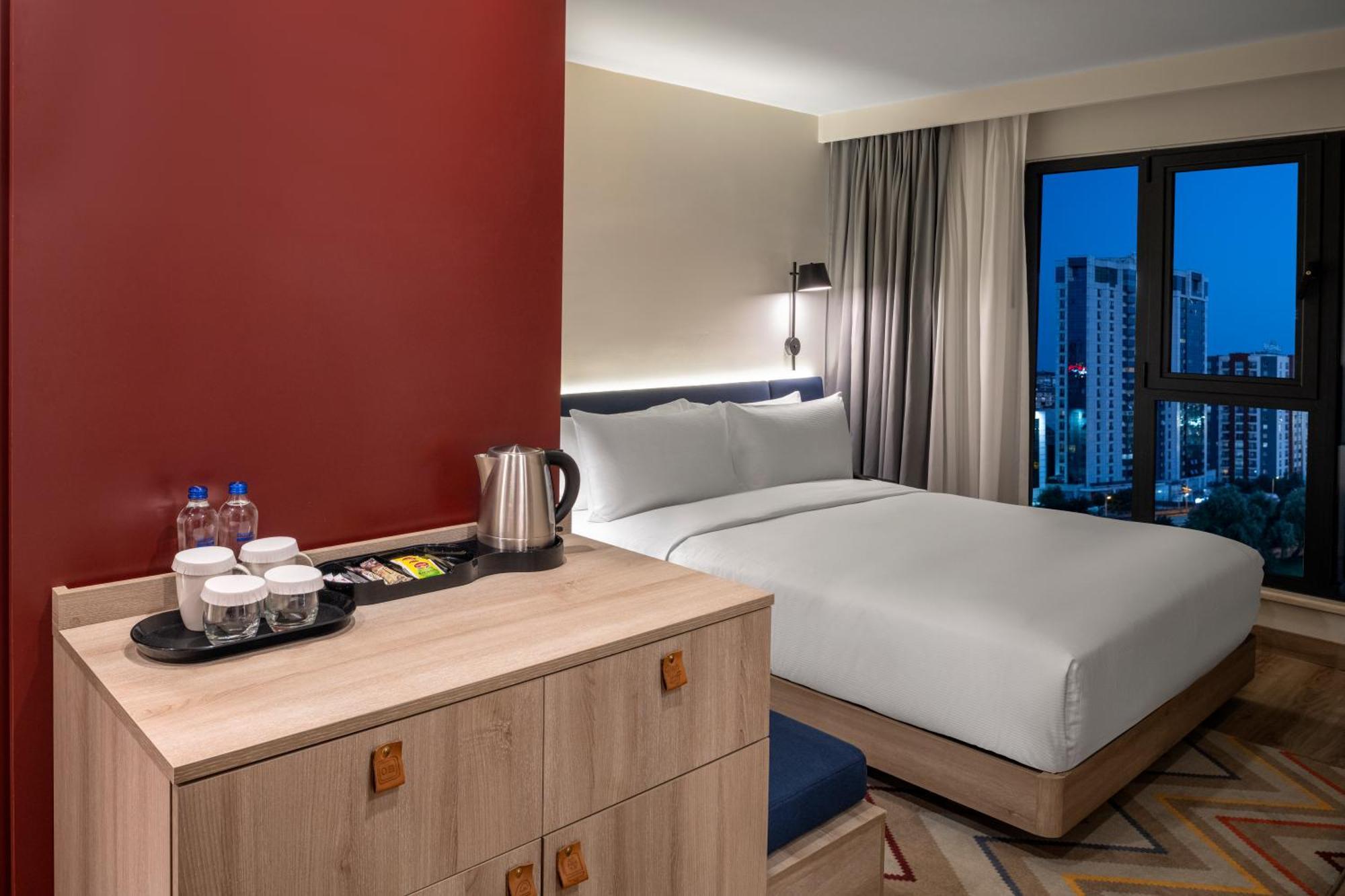 Hampton By Hilton Istanbul Merter Buitenkant foto