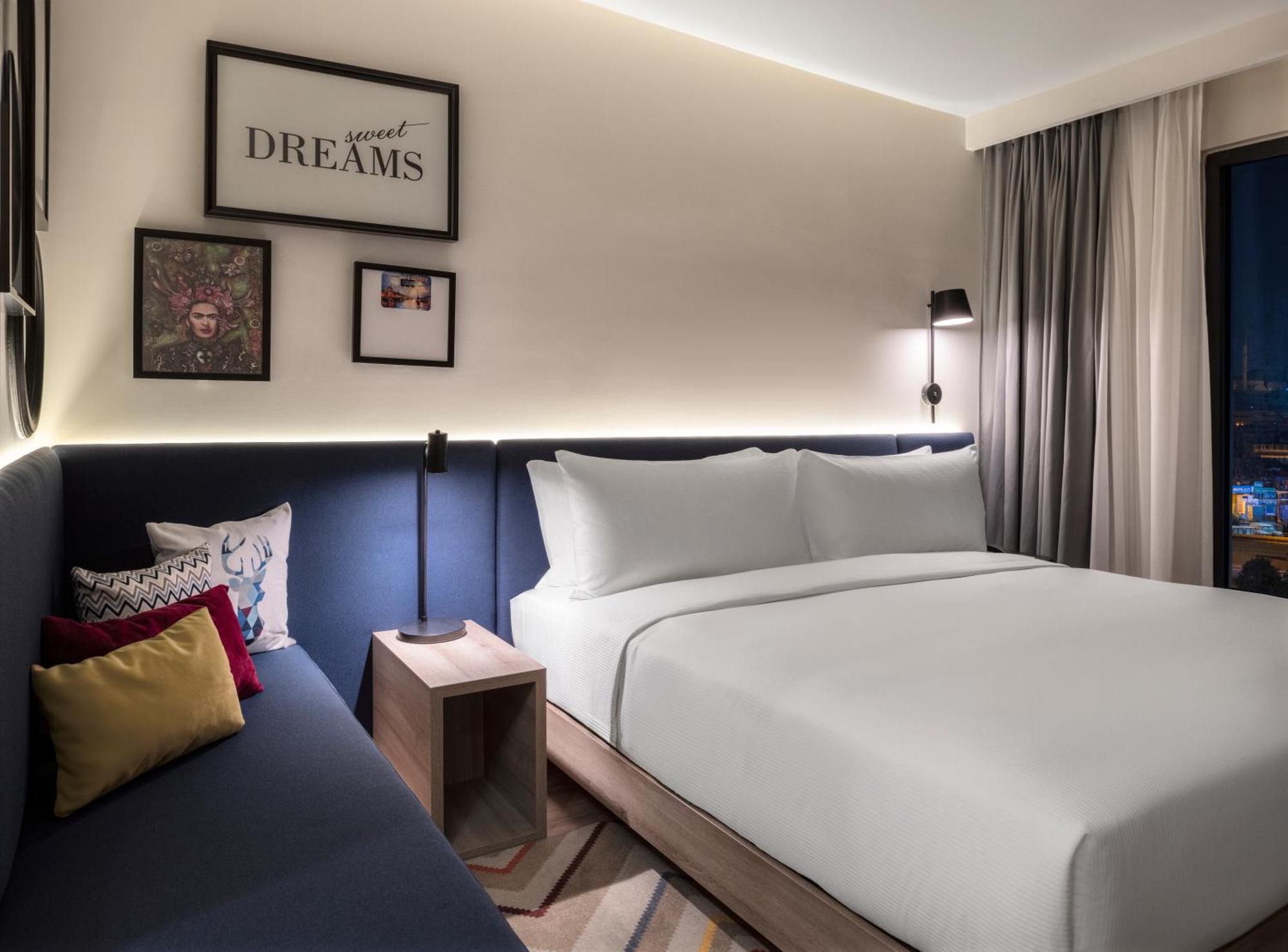 Hampton By Hilton Istanbul Merter Buitenkant foto